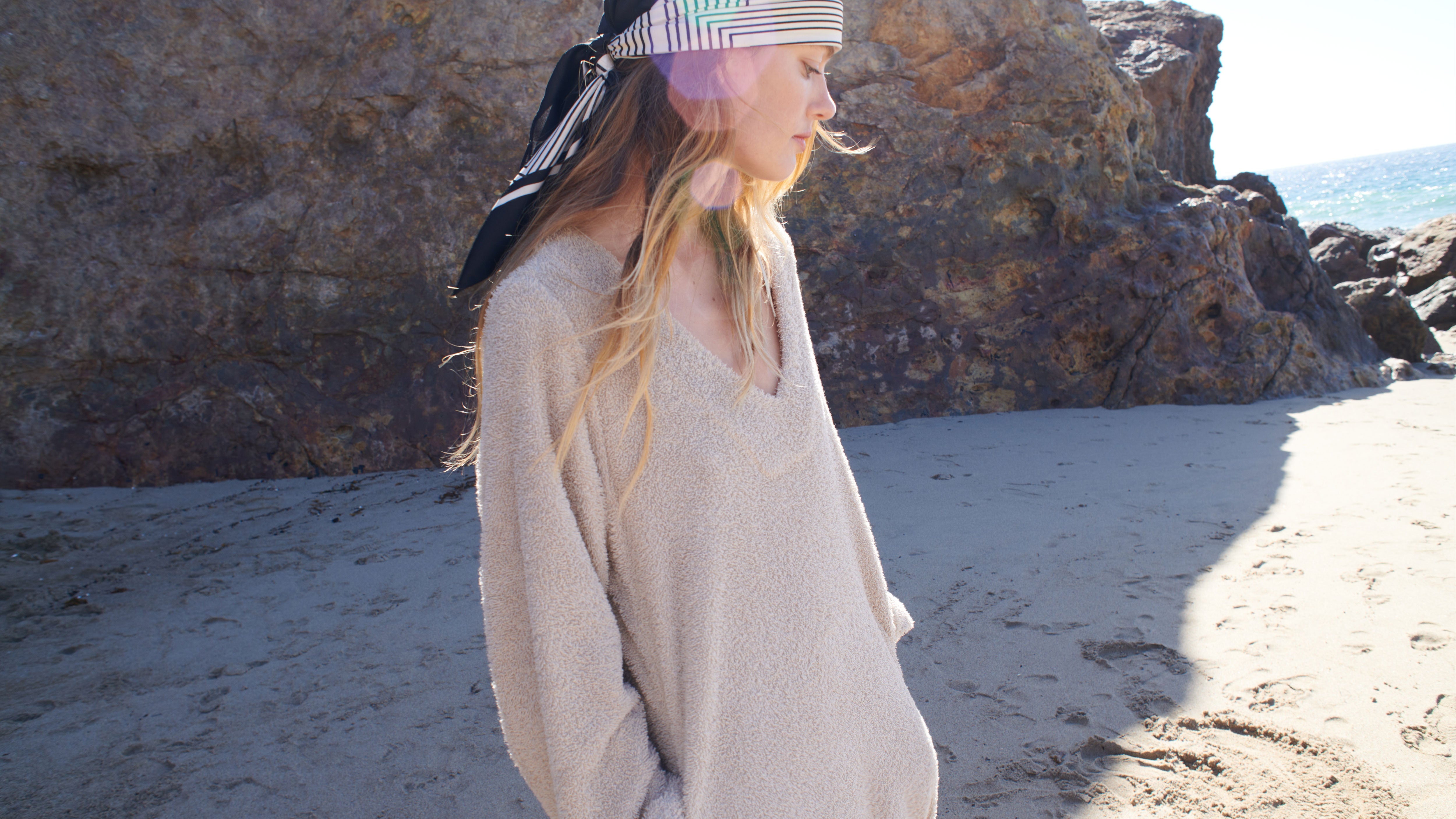 Simone Fan Banner Image