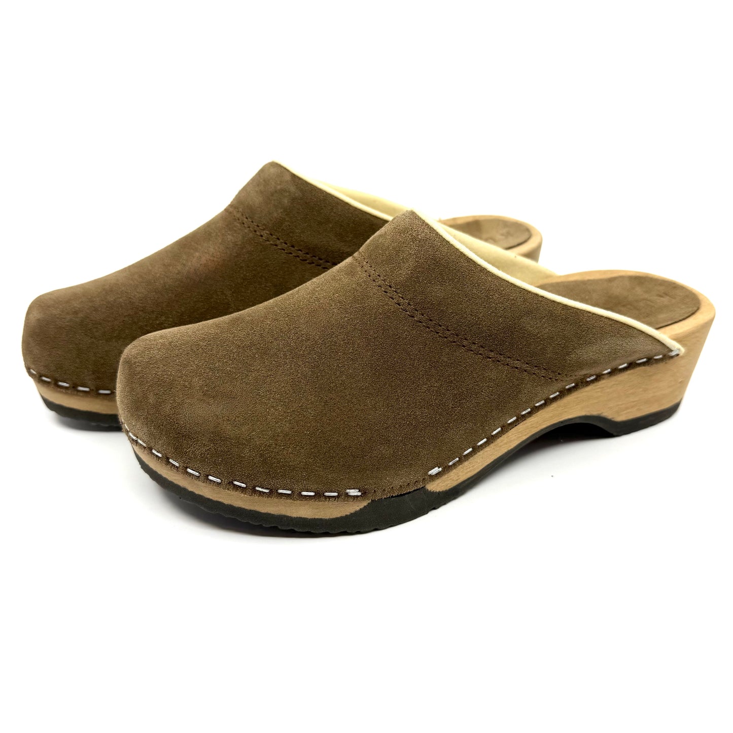 Embla I Umber Suede