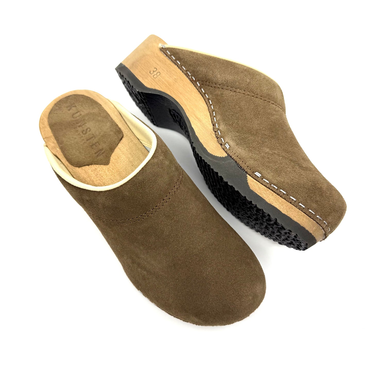 Embla I Umber Suede