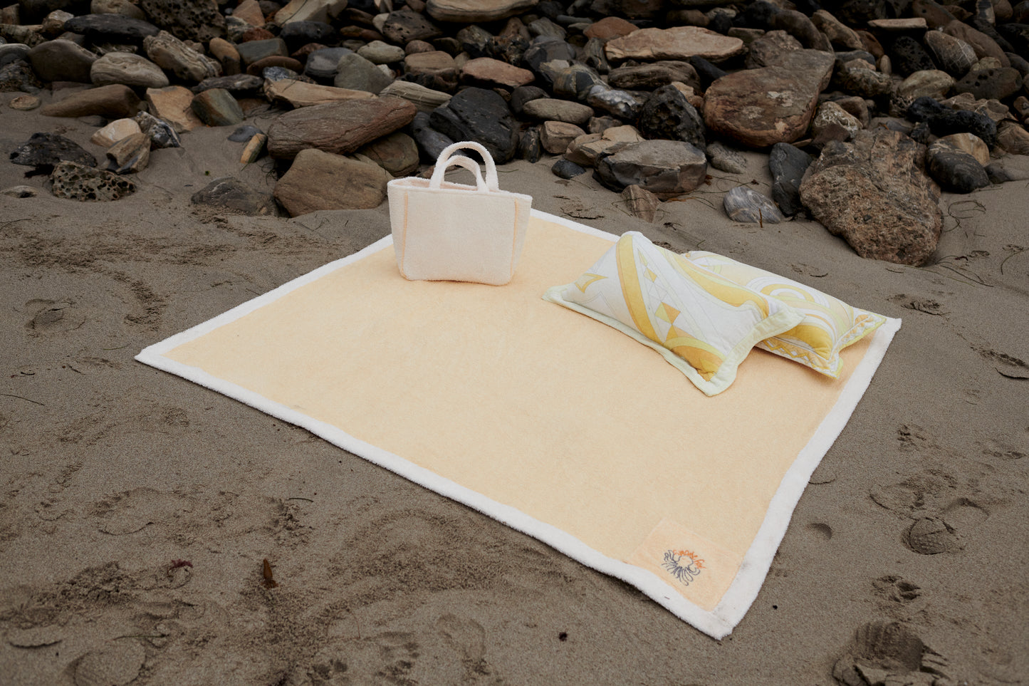 The Beach Towel Blanket