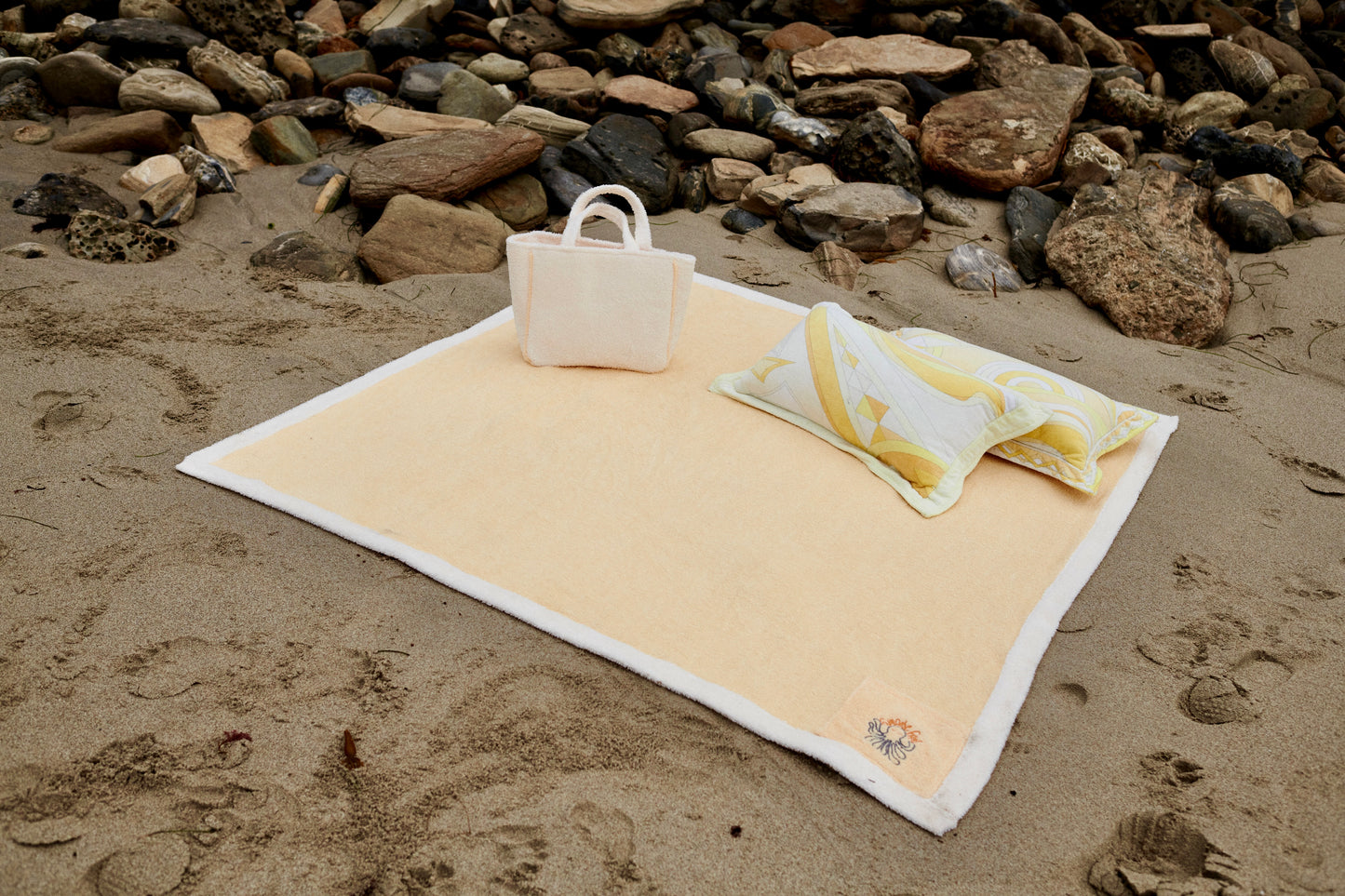 The Beach Towel Blanket